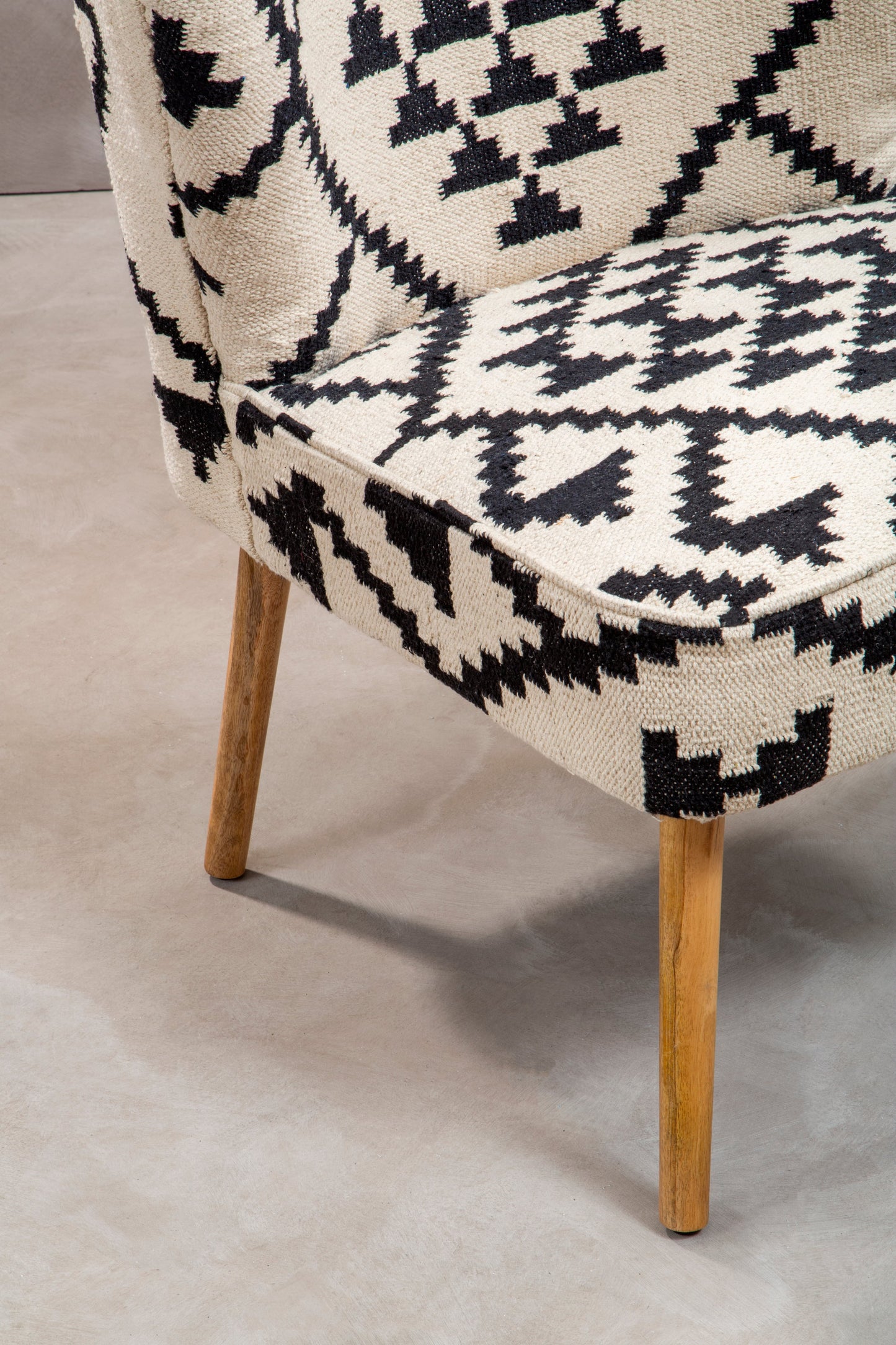 Cefe Berber Style Mango Wood Chair